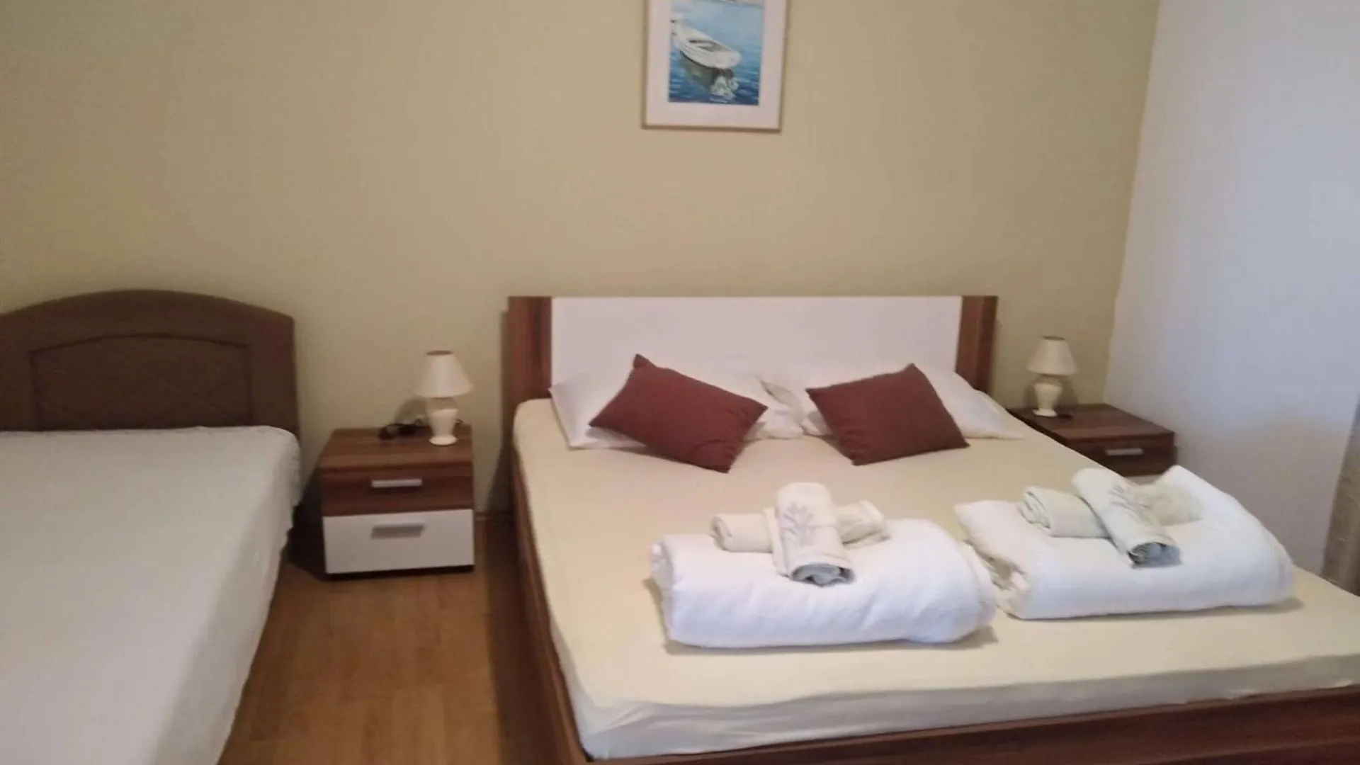 Apartments With A Parking Space Bonic, Losinj - 23056 Veli Losinj Croatia